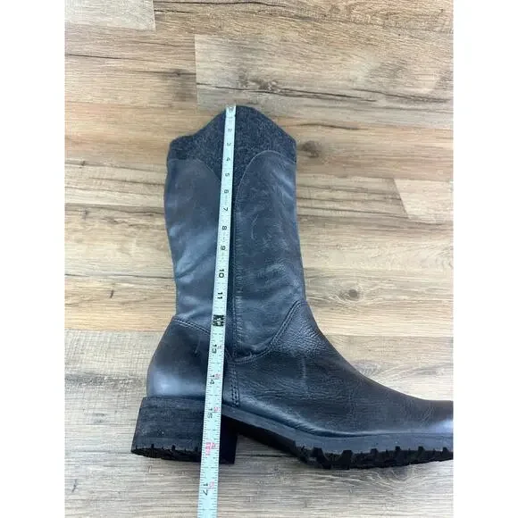 L.L. Bean Women’s Deerfield Leather/Wool Boots size 11 - Picture 9 of 12